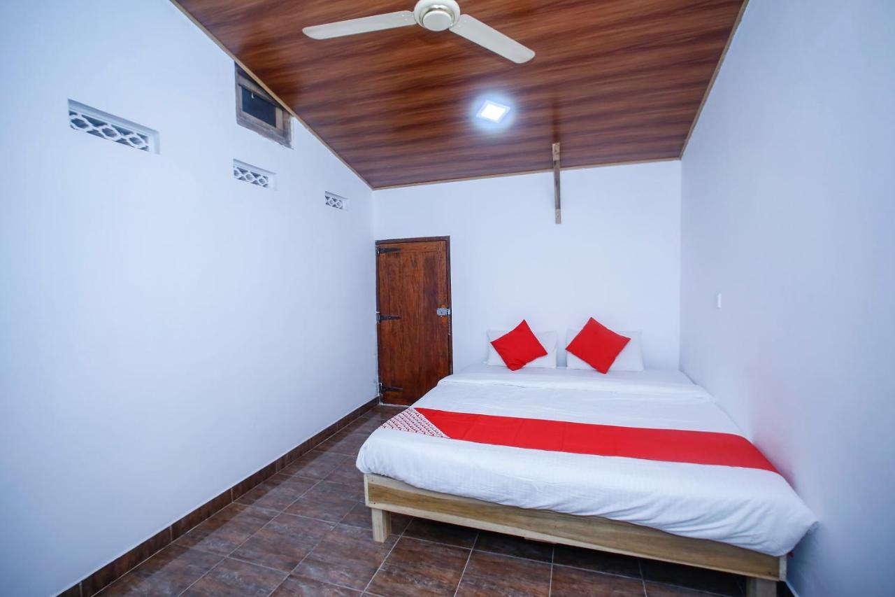 Pearl Inn Green Nilaveli Bagian luar foto